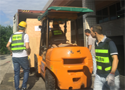 ��/��������